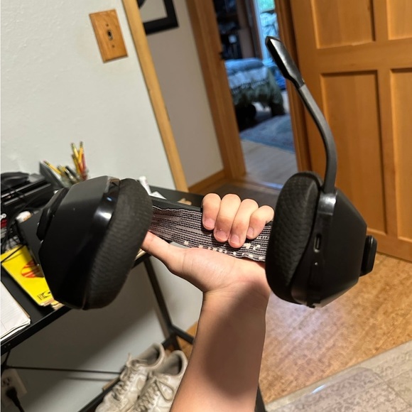 G733 Gaming Headset Stand Logitech Logitech G733